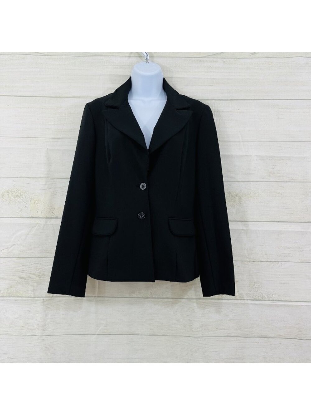 Bisou Bisou Black Button Front Long Sleeve Blazer